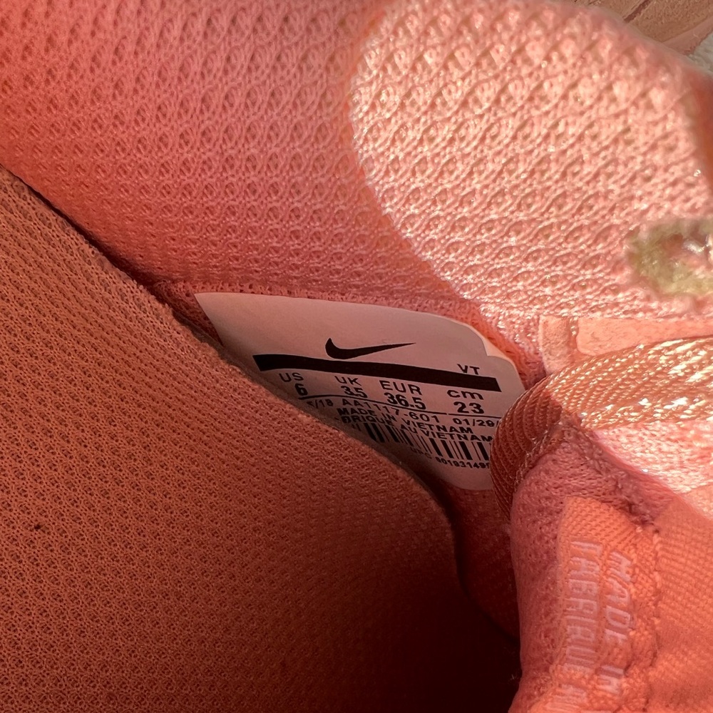 Nike Air Force 1 - Pink Suede Size 6 Women’s - Picture 7 of 7